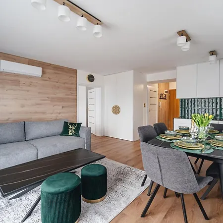 Sun & Snow H Z Sauna Apartment *